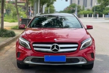 奔驰GLA级