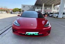 特斯拉 Model 3