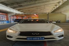 英菲尼迪Q50
