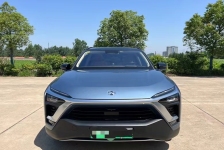 蔚来 ES8