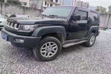 北京汽车BJ40