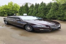 捷豹 XJL