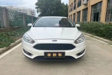 福特 福克斯两厢