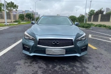 英菲尼迪Q50