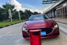 马自达 Mazda3 Axela昂克赛拉三厢