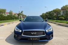 英菲尼迪Q50