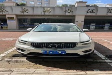 沃尔沃 XC40