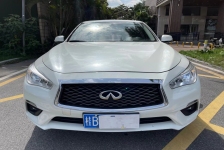 英菲尼迪Q50