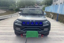 北京汽车BJ40