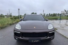保时捷 卡宴
