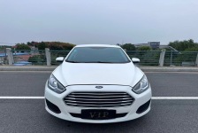福特 福睿斯