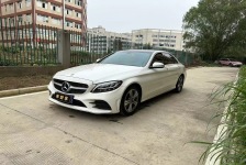 奔驰C级