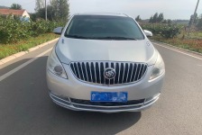 别克GL8