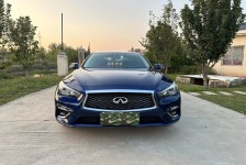 英菲尼迪Q50
