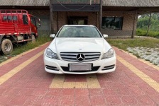 奔驰C级