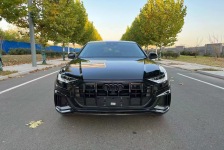 奥迪 Q8