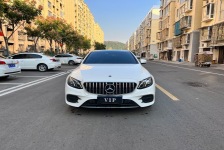 奔驰E级