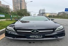 奔驰C级