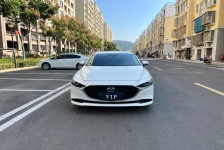 马自达 Mazda3 Axela昂克赛拉三厢
