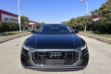 奥迪 Q8