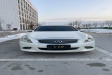 英菲尼迪 G25