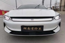 比亚迪 秦