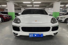 保时捷 卡宴