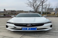别克 威朗