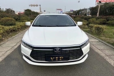 比亚迪 秦