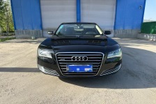 奥迪 A8
