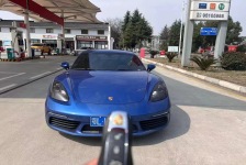 保时捷 718