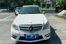奔驰C级
