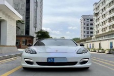 保时捷Panamera