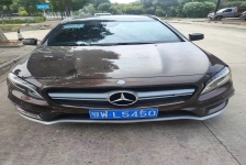 奔驰A级AMG