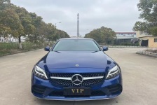 奔驰C级