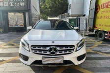 奔驰GLA级