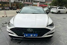 现代 索纳塔八