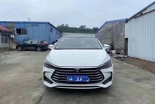 比亚迪 宋