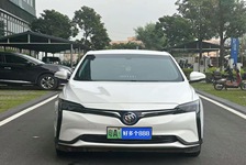 别克 微蓝