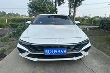 现代 伊兰特