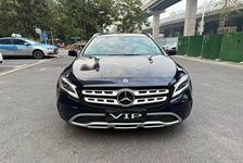 奔驰GLA级