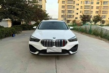 宝马X1