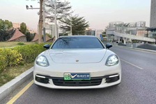 保时捷Panamera