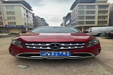 奔驰GLA级