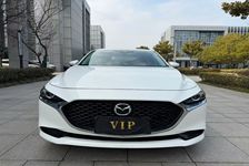 马自达 Mazda3 Axela昂克赛拉三厢
