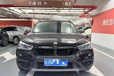 宝马X1