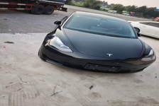 特斯拉 Model 3