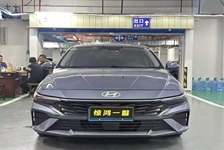 现代 伊兰特